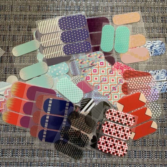 Jamberry Nail Wraps, Largest 6 sizes, Over 600 individual from Original Sheets - Picture 7 of 13